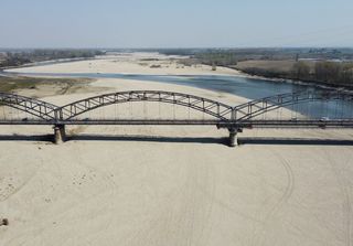 Finisce gennaio: nonostante le piogge, continua il dramma del fiume Po