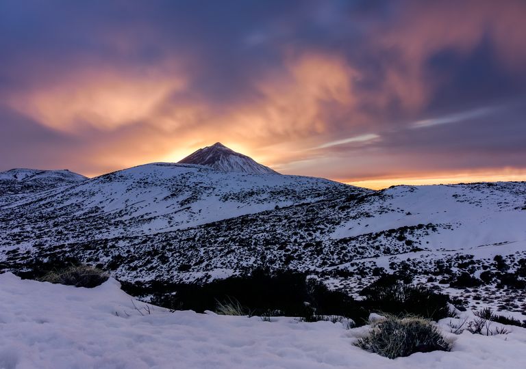 Un congelador anticiclónico toda esta semana, nevará... ¡en el Teide! Un congelador anticiclónico toda esta semana, nevará... ¡en el Teide!