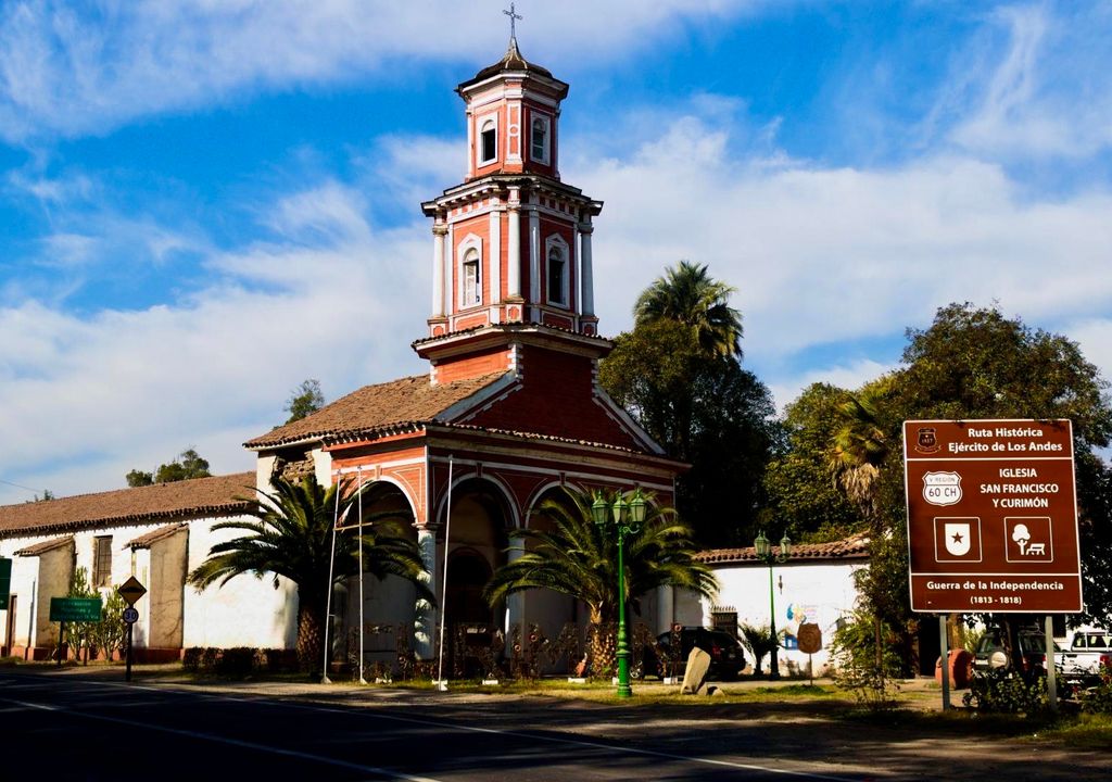 Iglesia de Curimón. Iglesia de Curimón.