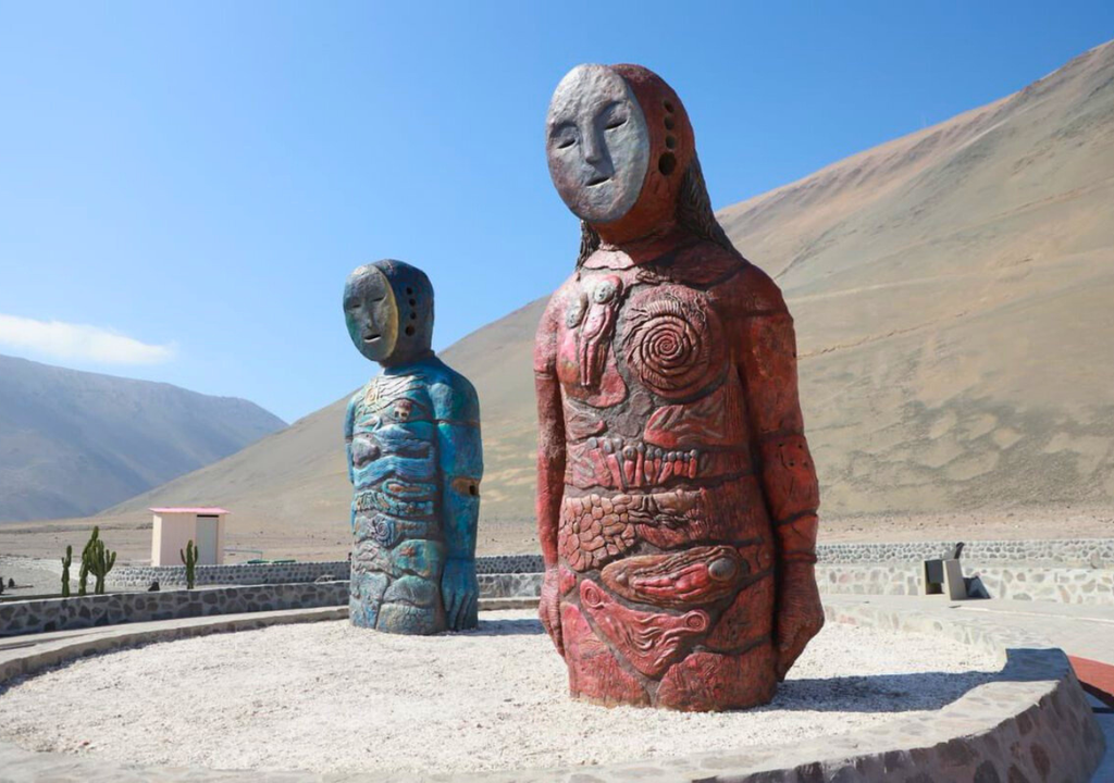 Jaillina Thaya, el cantar del viento, monumento a las Momias Chinchorro del Desierto de Atacama.