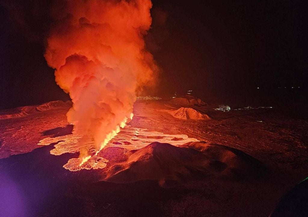 Volcanic eruption, Iceland.