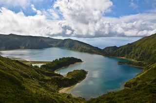 Sismos nos Açores: Porque acontecem?