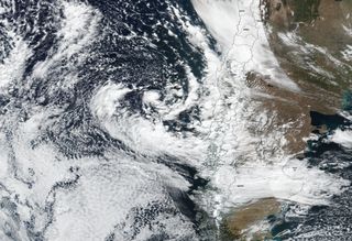 Sistema de bajas presiones subtropical frente a las costas de Chile