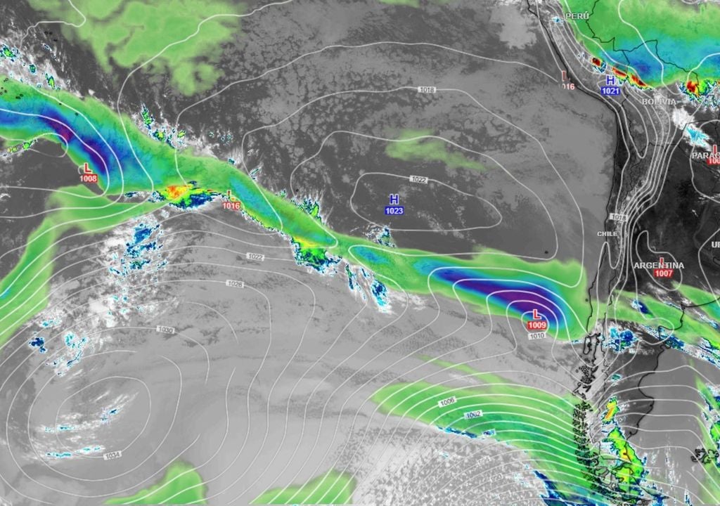 imagen satelital y transporte de vapor