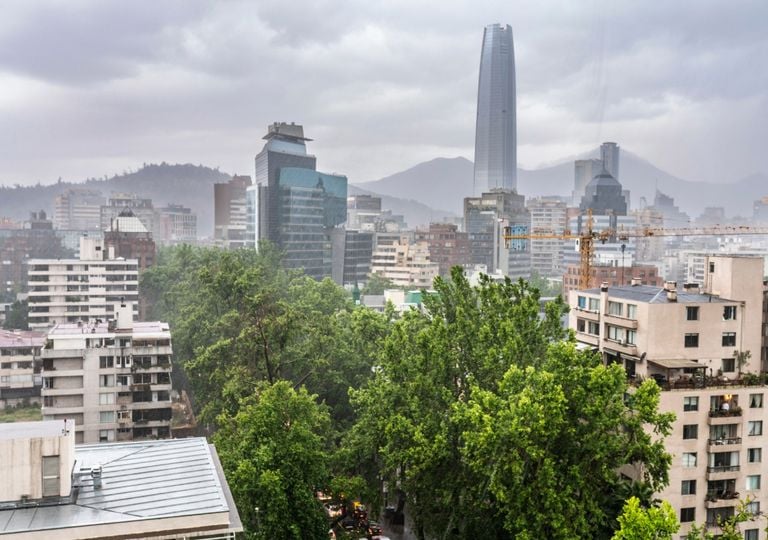 Sistema frontal en camino: esta es la probabilidad actual de lluvia en la RM para este fin de semana