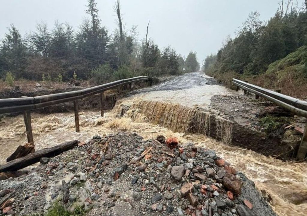 Suspensión de clases en Puerto Montt, río Lenca, Meteored, Chile Suspensión de clases en Puerto Montt, río Lenca, Meteored, Chile