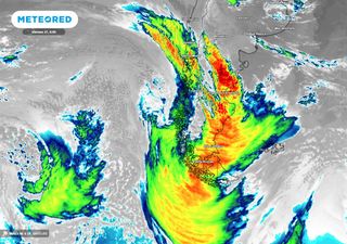 Sistema frontal y río atmosférico avanzan por Chile: estas serán las regiones más afectadas con el temporal