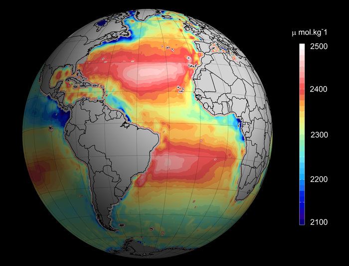 Alcalinidad de los océanos, según datos de SMOS-ESA