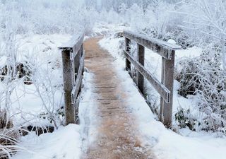 Snow and ice warnings continue in the UK, when will milder conditions return?