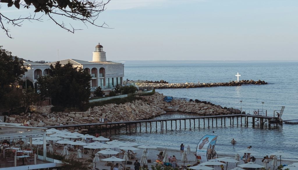 Varna, Bulgária Os verões assemelham-se aos do Mediterrâneo. Foto: Unsplash