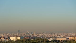 Solo 1 de cada 20 personas en el mundo respir&oacute; aire con niveles buenos de ozono en 2026, confirma un estudio