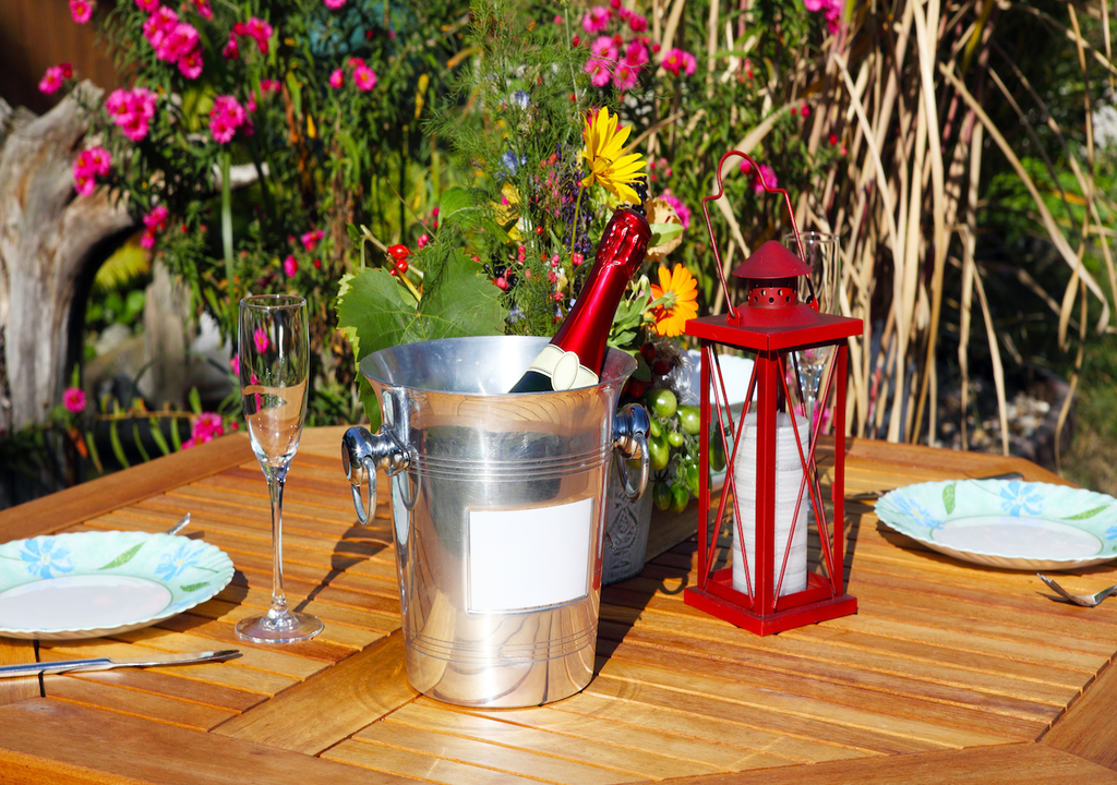 Sommerhoch, Nina, Sonne, Wochenende, draußen,Tisch