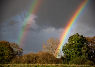 ¿Son tan extraños los arcoíris dobles?
