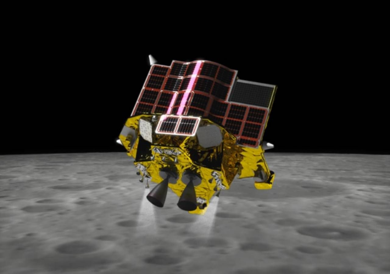 Sonda japonesa aterriza con éxito en la Luna tras superar un fallo de motor