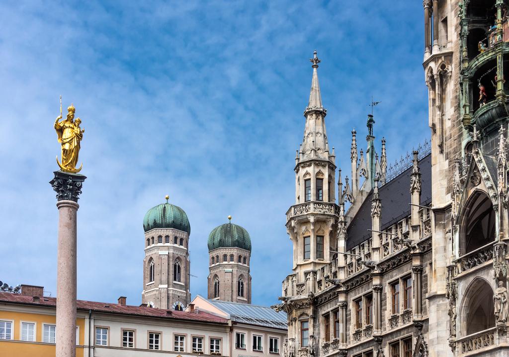Skyline, München, Mariensäule, Frauenkirche, Neuen Rathaus, Wochenende, Frühling Skyline, München, Mariensäule, Frauenkirche, Neuen Rathaus, Wochenende, Frühling