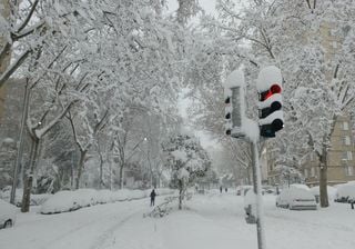 Spagna, ondata di freddo polare: ed a Madrid si spala ancora la neve