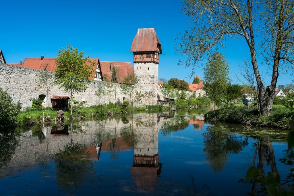 Bäuerlinsturm Der Bäuerlinsturm ist Teil der zweieinhalb Kilometer langen Befestigung. Foto: Eberhard Spaeth/Adobe Stock