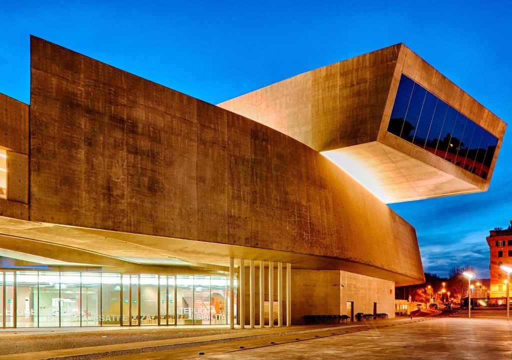 Il museo d'arte contemporanea MAXXI, prima opera italiana di Zaha Hadid