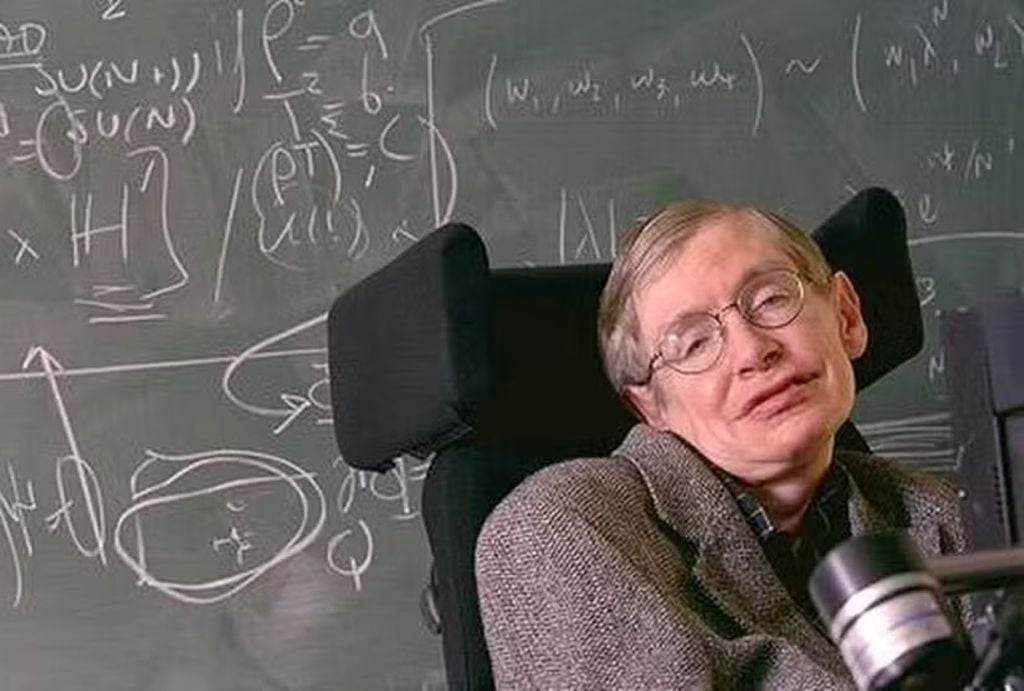 Cientista Stephen Hawking afirma que fim do mundo estaria relacionado ao aumento desmedido no consumo de energia. Crédito: Wiki Commons