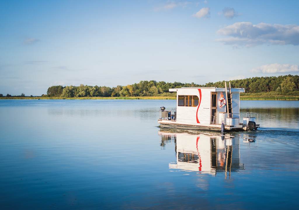 Hausbootidylle, Deutschland Wasserwegen, Urlaub, Natur, Freiheit