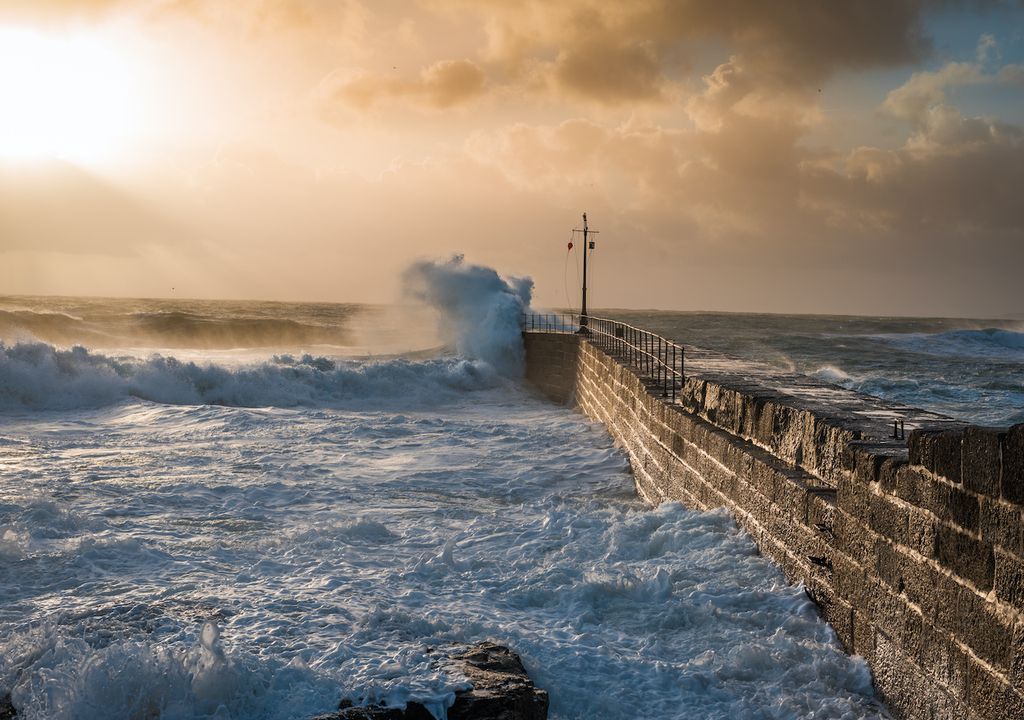 Storm Bella with strong winds in Cornwall.