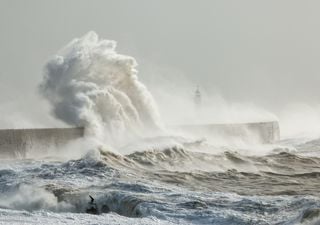 Storm Éowyn to bring heavy rain and wind gusts up to 80mph to the UK