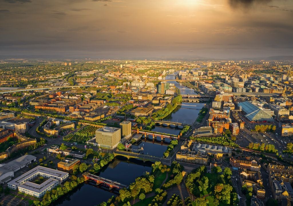 Glasgow appears like a "ghost town" with the storm.