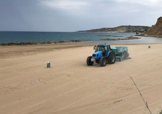 Straordinaria bassa marea tra Puglia e Sicilia, cosa succede?