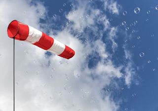 Sturmböen und 25 Grad: Verrücktes Wetter am Tag der Deutschen Einheit!