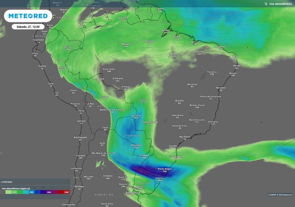 Previsão de rio atmosférico neste sábado (27), de acordo com o ECWMF.