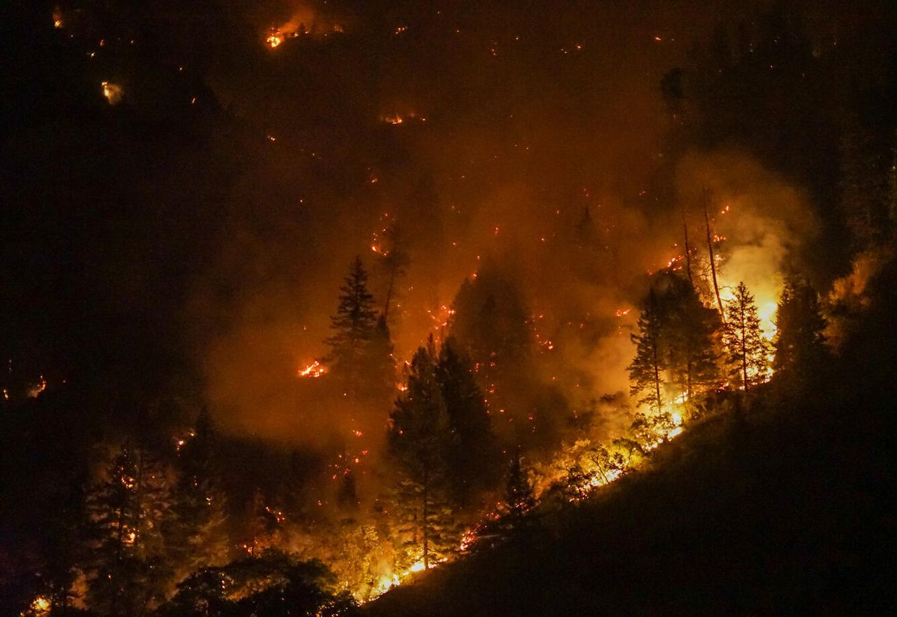 Summer-Like Heat, Gusty Winds, and Drought Fueling Elevated Fire ...