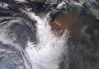 Super sistema extratropical severo atinge a Austrália Ocidental