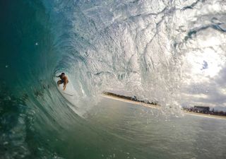 Surfistas do Mundo, uni-vos: descobrimos quais os melhores destinos de surf (e Portugal lidera a tabela)