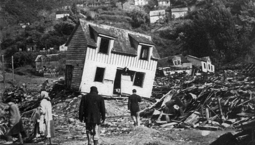Efectos del tsunami que afectó a la costa valdiviana post terremoto de 1960. Crédito: USGS.