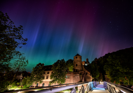 Tanz der Teilchen – Ein starker Sonnensturm lässt in dieser Nacht Polarlichter über Deutschland möglich werden