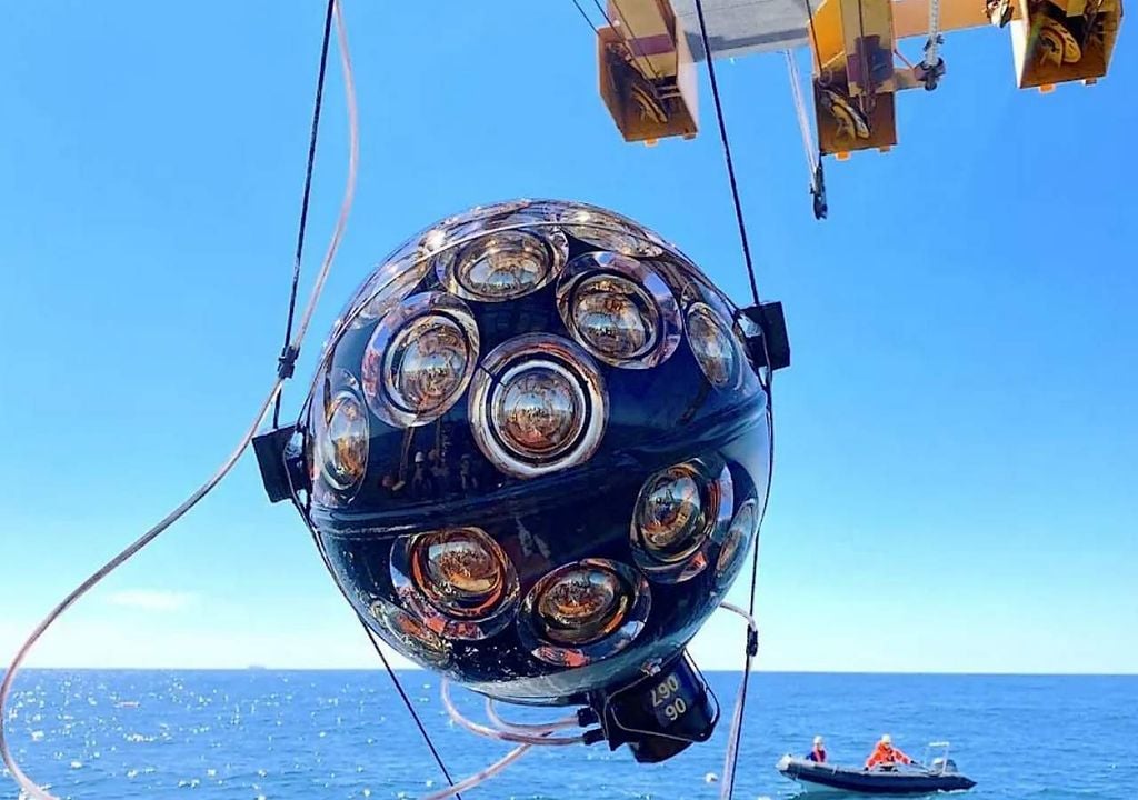 El telescopio de neutrinos KM3NeT El telescopio de neutrinos KM3NeT