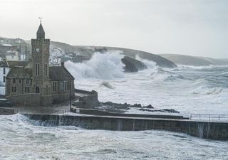 Tempestade Francis atinge o Reino Unido e Irlanda