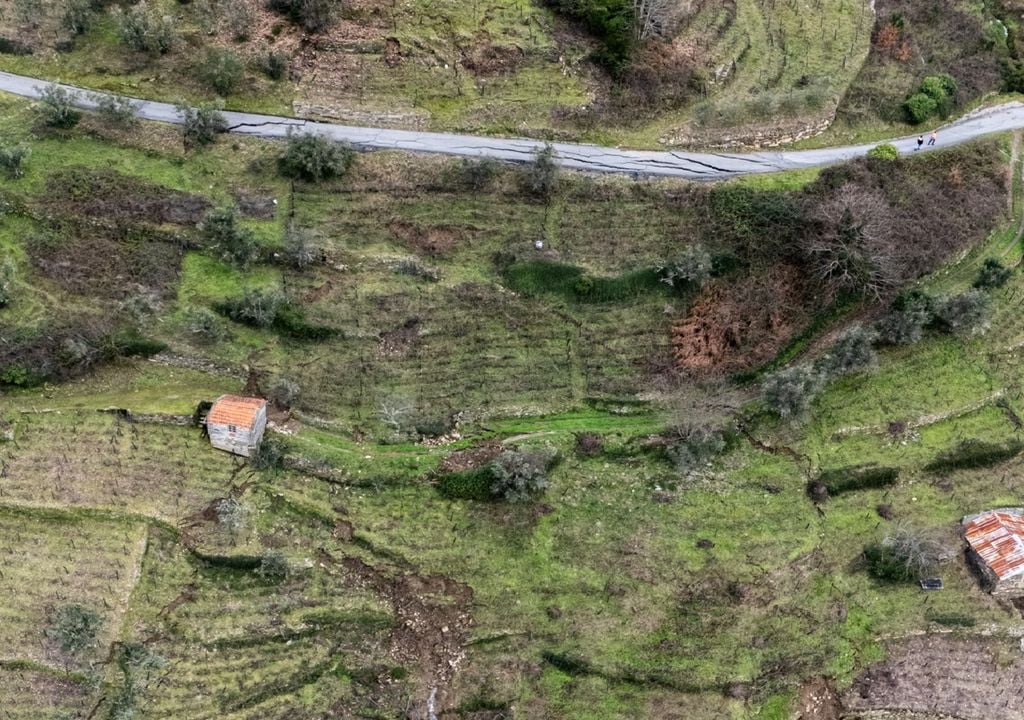 Os aluimentos das encostas do Douro desfiguraram a paisagem protegida. Foto: Município de Santa Marta de Penaguião