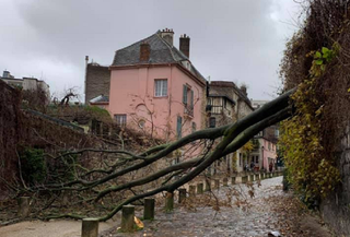 Tempête Bella : des vents à 140 km/h, des congères de 2 m en Auvergne