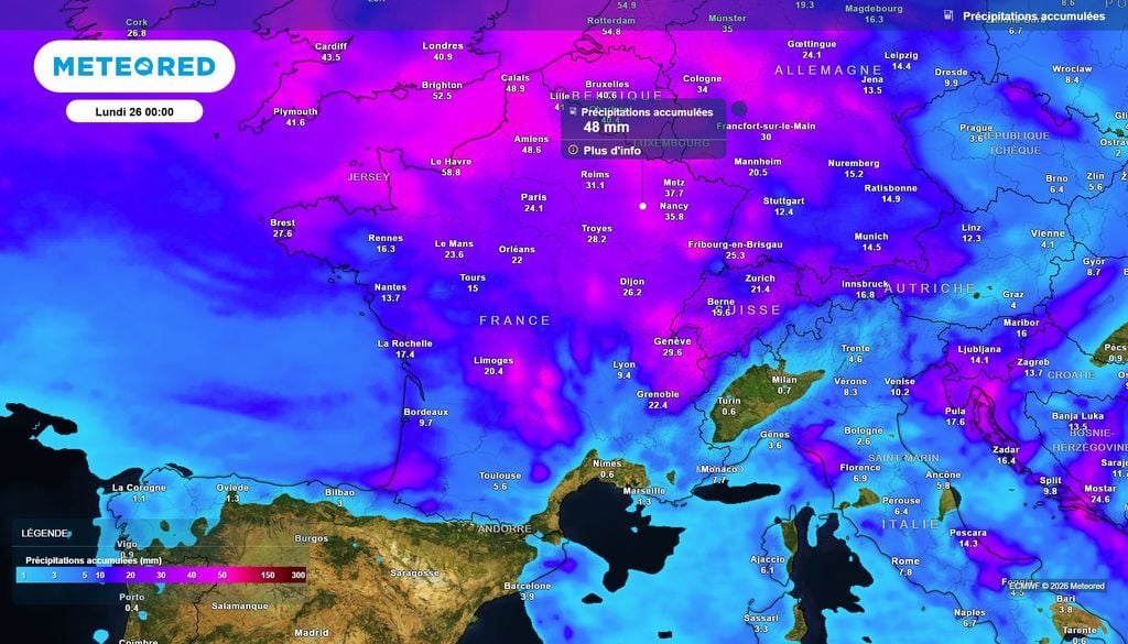Cumuls de pluie dimanche soir D'ici dimanche soir, à l'exception du tiers Sud moins arrosé, des cumuls de pluie de 20 à 40 litres d'eau au mètre carré s'annoncent sur une large moitié Nord, localement davantage.