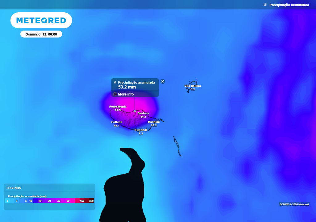 Até às 06:00 da manhã de domingo, 12 de abril, os mapas estimam valores de chuva acumulada entre 40 e 50 mm em grande parte da Costa Norte da ilha da Madeira.