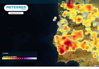 Tempo em Portugal: semana inicia-se com trovoada, chuva e poeiras do Saara. Saiba que regiões serão mais afetadas