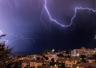 Tempo esta semana: chuva, vento e trovoada a caminho de Portugal