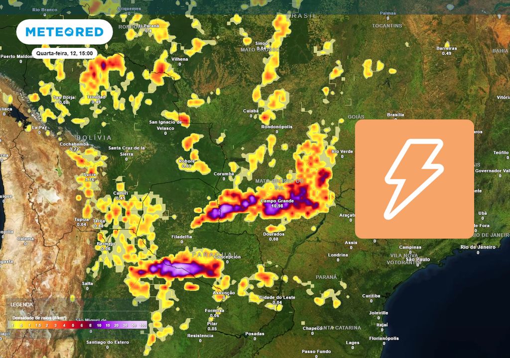 Previsão de densidade de raios na quarta-feira durante a tarde.
