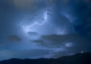 Tempo no fim de semana em Portugal: Atenção para a previsão de chuva e trovoada!