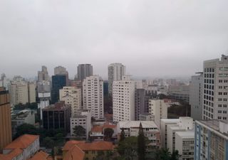 Tempo nublado, com chuva e frio para o leste da Região Sudeste
