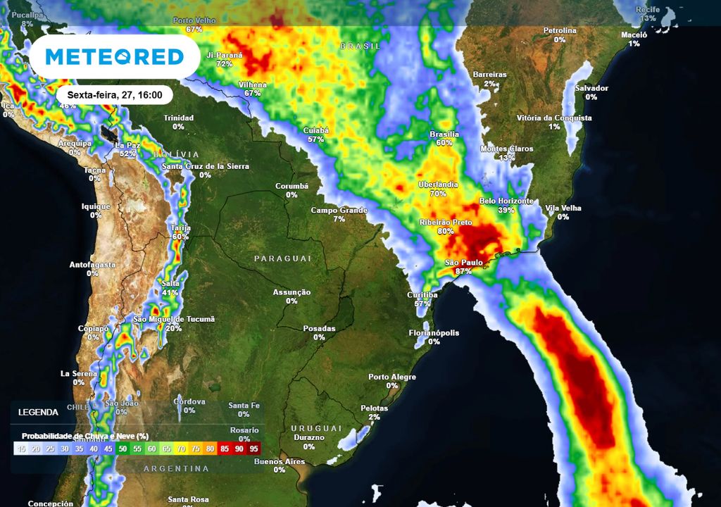 Previsão de probabilidade de chuva na sexta-feira durante a tarde.