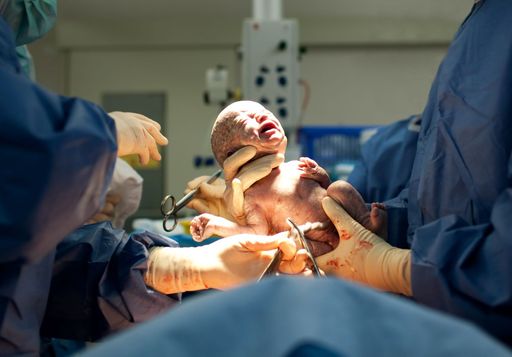 Temporada de huracanes: ¿Cómo pueden prepararse las mujeres embarazadas y en posparto?