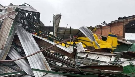 Temporais com mais de 100 km/h causam destrui&ccedil;&atilde;o no PR, viram avi&otilde;es e deixam um morto; veja imagens
