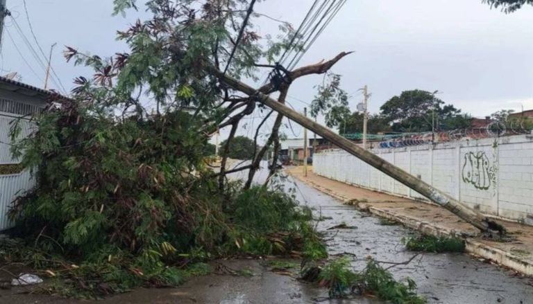 Temporais com ventos e granizo provocam danos em cidades de SP, MS e DF; veja imagens